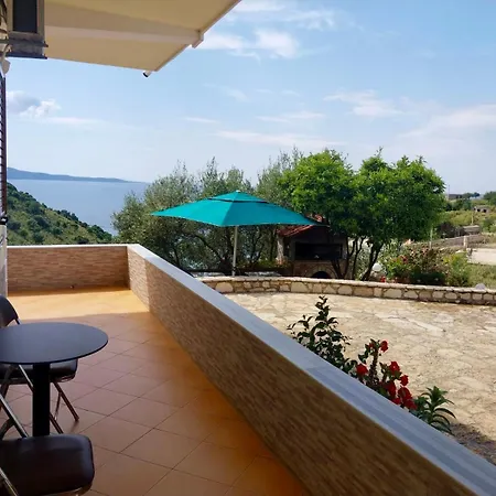 Paza Apartament Saranda