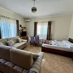 شقة Paza