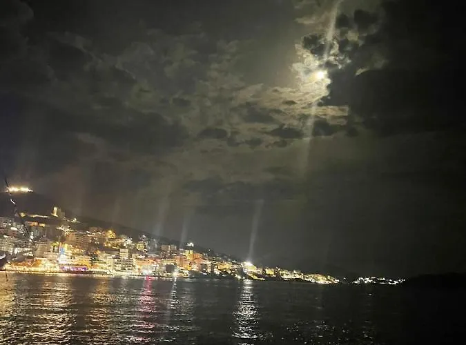 Paza Sarandë